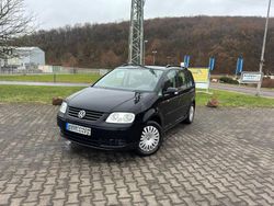 Schwarz Gebraucht 2006 VW Touran Comfortline Van / Kleinbus | 2.499 € (Fairer Preis)