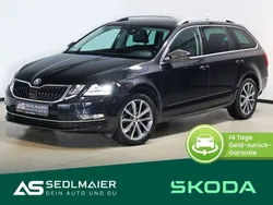 Schwarzmagic perleffekt Gebraucht 2019 Skoda Octavia Style Kombi | 18.800 € (Guter Preis)