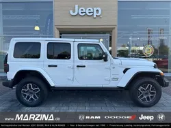 Bright white Neu 2024 Jeep Wrangler Sahara SUV | 59.999 € (Fairer Preis)