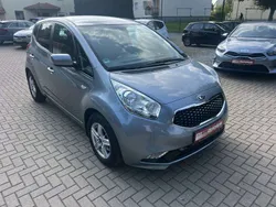 Lunar silver Gebraucht 2018 Kia Venga Spirit Kleinwagen | 11.290 € (Fairer Preis)
