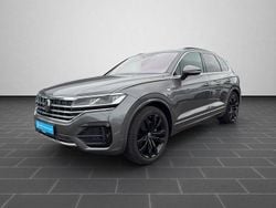 Siliziumgrau metallic (metallic) Gebraucht 2023 VW Touareg R-line SUV | 59.990 € (Guter Preis)