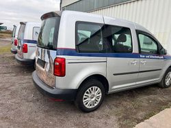 Silber Gebraucht 2020 VW Caddy Trendline Van / Kleinbus | 9.590 €