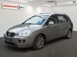 Silber Gebraucht 2011 Kia Carens Van / Kleinbus | 2.999 € (Guter Preis)