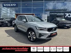 Vapour grey Neu 2025 Volvo XC40 Core SUV | 40.490 € (Guter Preis)