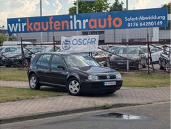 Schwarz Gebraucht 2000 VW Golf IV Comfortline Kleinwagen | 1.499 € (Fairer Preis)