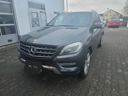 Grau Gebraucht 2013 Mercedes ML350 SUV | 16.300 € (Fairer Preis)