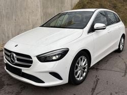 Weiß Gebraucht 2020 Mercedes 180 Progressive Limousine | 19.300 € (Guter Preis)