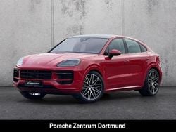 Rot Neu 2025 Porsche Cayenne GTS SUV | 154.118 € (Superpreis)