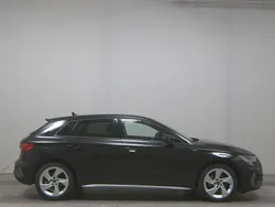 Schwarz Gebraucht 2024 Audi A3 S-Line | 24.980 € (Guter Preis)