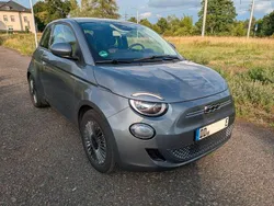 Grau Gebraucht 2022 Fiat 500e Icon Kleinwagen | 14.900 € (Superpreis)