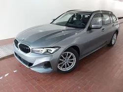 Skyscraper grau Gebraucht 2023 BMW 320 Performance Kombi | 28.690 € (Guter Preis)