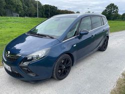 Blau Gebraucht 2015 Opel Zafira Tourer Innovation Van / Kleinbus | 6.999 € (Superpreis)