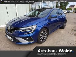 Blau Gebraucht 2022 Renault Megane E-Tech R.S. Limousine | 19.490 €