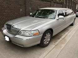 Silber Gebraucht 2003 Lincoln Town Car Limousine | 13.999 €