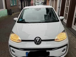 Weiß Gebraucht 2021 VW up! Kleinwagen | 8.999 € (Guter Preis)