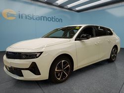 Weiß Gebraucht 2024 Opel Astra Kombi | 25.199 € (Fairer Preis)