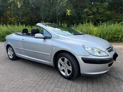 Silber Gebraucht 2004 Peugeot 307 CC Cabrio | 1.200 € (Superpreis)