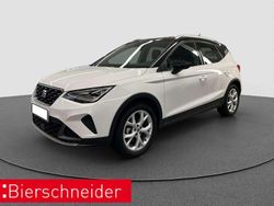Weiss Gebraucht 2023 Seat Arona FR SUV | 18.950 € (Fairer Preis)