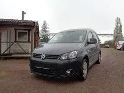 Grau Gebraucht 2013 VW Caddy Trendline Van / Kleinbus | 9.950 € (Etwas zu teuer)