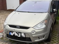 Silber Gebraucht 2009 Ford S-MAX Titanium Van / Kleinbus | 4.949 € (Fairer Preis)