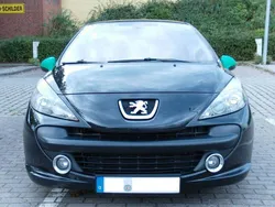 Schwarz Gebraucht 2007 Peugeot 207 RC Kleinwagen | 4.950 € (Etwas zu teuer)