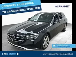 Obsidianschwarz Gebraucht 2021 Mercedes E220 Avantgarde Kombi | 30.190 € (Guter Preis)