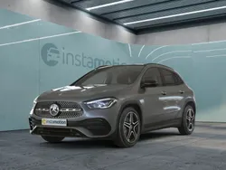 Grau Gebraucht 2023 Mercedes GLA250 SUV | 46.180 € (Teuer)