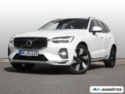 Crystal white / metallic Gebraucht 2024 Volvo XC60 Plus SUV | 50.900 € (Fairer Preis)
