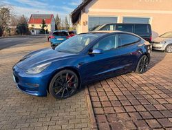 Blau Gebraucht 2022 Tesla Model 3 Performance Limousine | 29.970 € (Fairer Preis)