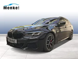 Schwarz Gebraucht 2022 BMW 530 M Sport Kombi | 59.990 €