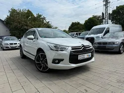 Weiß Gebraucht 2012 Citroën DS4 Sport Chic Kleinwagen | 5.490 € (Superpreis)