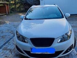 Weiß Gebraucht 2012 Seat Ibiza ST Style Kombi | 6.500 € (Fairer Preis)