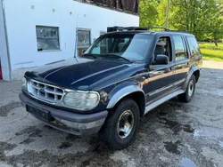 Blau Gebraucht 1996 Ford Explorer SUV | 700 €
