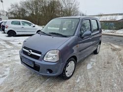 Grau Gebraucht 2005 Opel Agila Limousine | 2.499 € (Teuer)