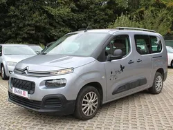 Gris artense Gebraucht 2020 Citroën Berlingo Live Van / Kleinbus | 12.900 € (Fairer Preis)