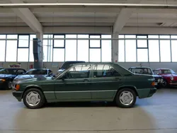 Nachtgrün Gebraucht 1989 Mercedes 190 Limousine | 8.950 €