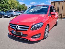 Rot Gebraucht 2015 Mercedes B220 Urban Van / Kleinbus | 15.400 € (Fairer Preis)