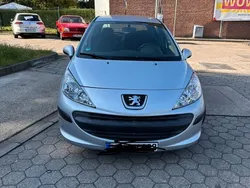 Silber Gebraucht 2006 Peugeot 207 Filou Limousine | 699 € (Superpreis)