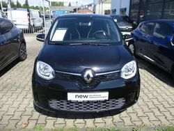 Schwarz Gebraucht 2024 Renault Twingo Urban Night Kleinwagen | 16.890 € (Teuer)