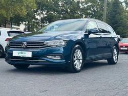 Blau Gebraucht 2023 VW Passat Business+ Kombi | 20.800 € (Guter Preis)