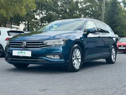 Blau Gebraucht 2023 VW Passat Business+ Kombi | 20.800 € (Guter Preis)