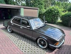 Braun Gebraucht 1985 BMW 732 Limousine | 21.500 €