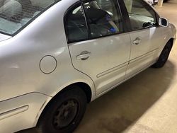 Grau Gebraucht 2004 VW Polo Limousine | 950 €