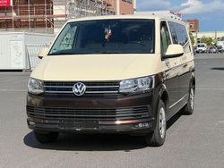 Gelb Gebraucht 2016 VW T6 Van | 15.900 €