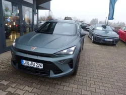 Enceladus grau matt Gebraucht 2024 Cupra Formentor VZ SUV | 62.300 €