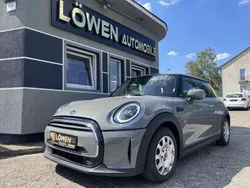 Moonwalk grey (metallic) Gebraucht 2021 Mini ONE Essential Kleinwagen | 13.200 € (Guter Preis)