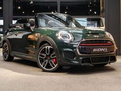 Grün Gebraucht 2017 Mini John Cooper Works Cabriolet Chili Cabrio | 26.495 € (Teuer)