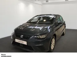 Grau Gebraucht 2023 Seat Ibiza Style Limousine | 15.900 € (Guter Preis)