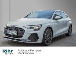 Gletscherweiß metallic Gebraucht 2025 Audi A3 Sportback S-Line Limousine | 41.990 € (Etwas zu teuer)