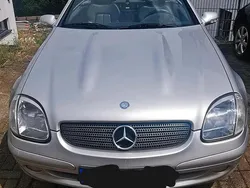 Grau Gebraucht 1999 Mercedes SLK200 Cabrio | 3.600 €